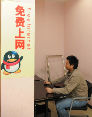 Illustration for article titled China Has Daycare for Husbands Who Hate Shopping